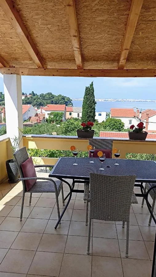 Relax Apartment Preko Croatia