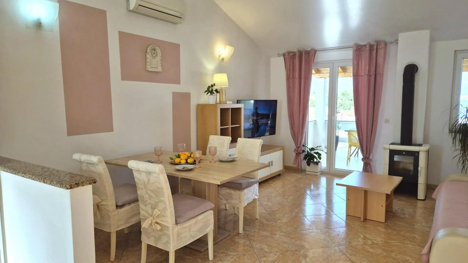 Relax Apartment Preko