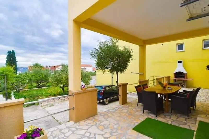 Relax Apartment Preko